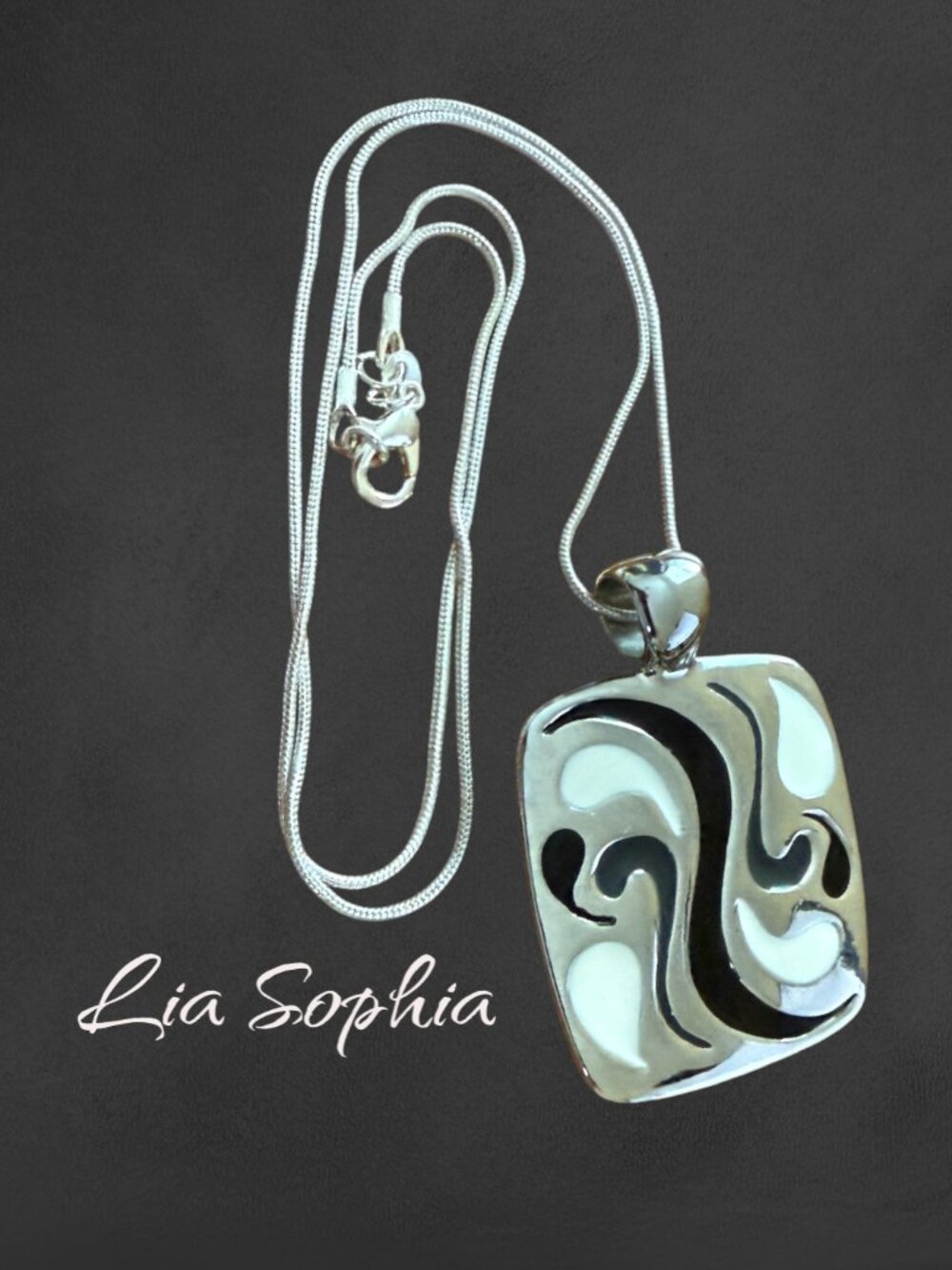 Vintage Lia Sophia All That Jazz Marble Swirl Statement Silver Pendant Necklace